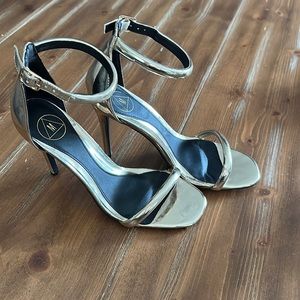 Misguided Golden Strappy Heels size 8